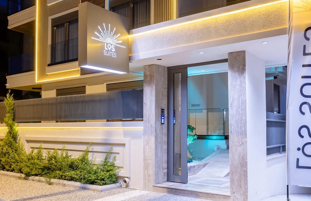 Los Suites-1
